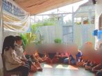 Kasubsi Keamanan Lapas Narkotika Kelas IIA Muara Beliti memberikan pengarahan kepada warga binaan terkait pentingnya menjaga keamanan dan ketertiban di lingkungan lapas