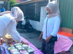 Aneka brownies kukus mini dengan beragam topping tersusun rapi di stan UMKM di Jalan Garuda Hitam, Kelurahan Pasar Pemiri, Kecamatan Lubuk Linggau Barat II. FOTO: DOK. PUTRI ANANDA
