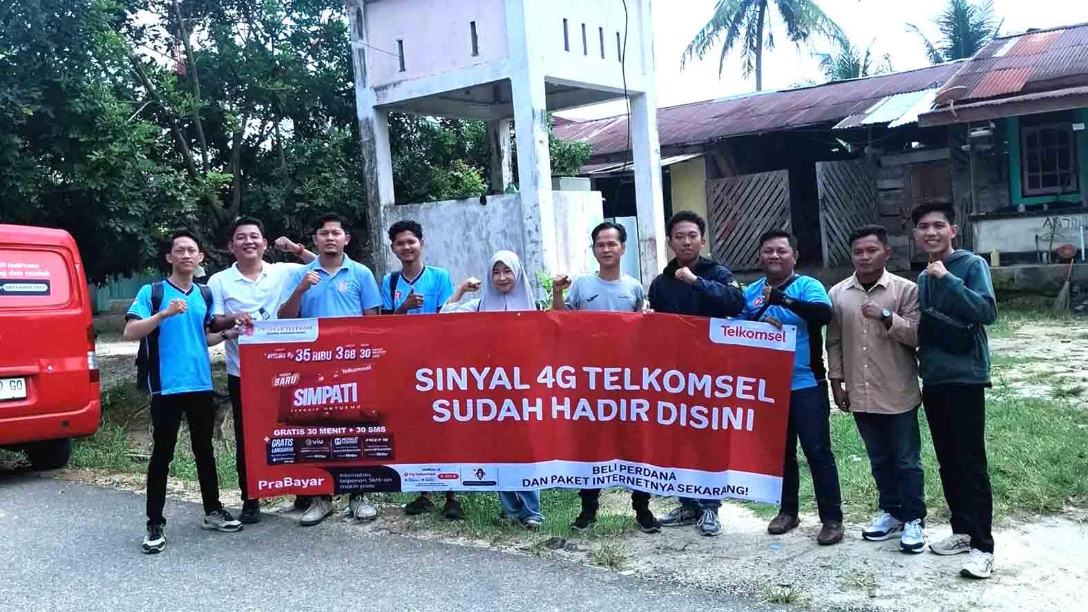 Di Desa Mulaya Jaya Kecamatan Nibung Kabupaten Muratara sudah dipasang tower mini sehingga tidak blank spot lagi. -Foto : Istimewa-