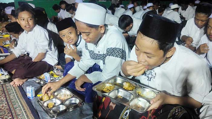 Ponpes yang memenuhi kriteria diperbolehkan membangun dan mengoperasikan dapur MBG sendiri. Foto: Dok. BGN