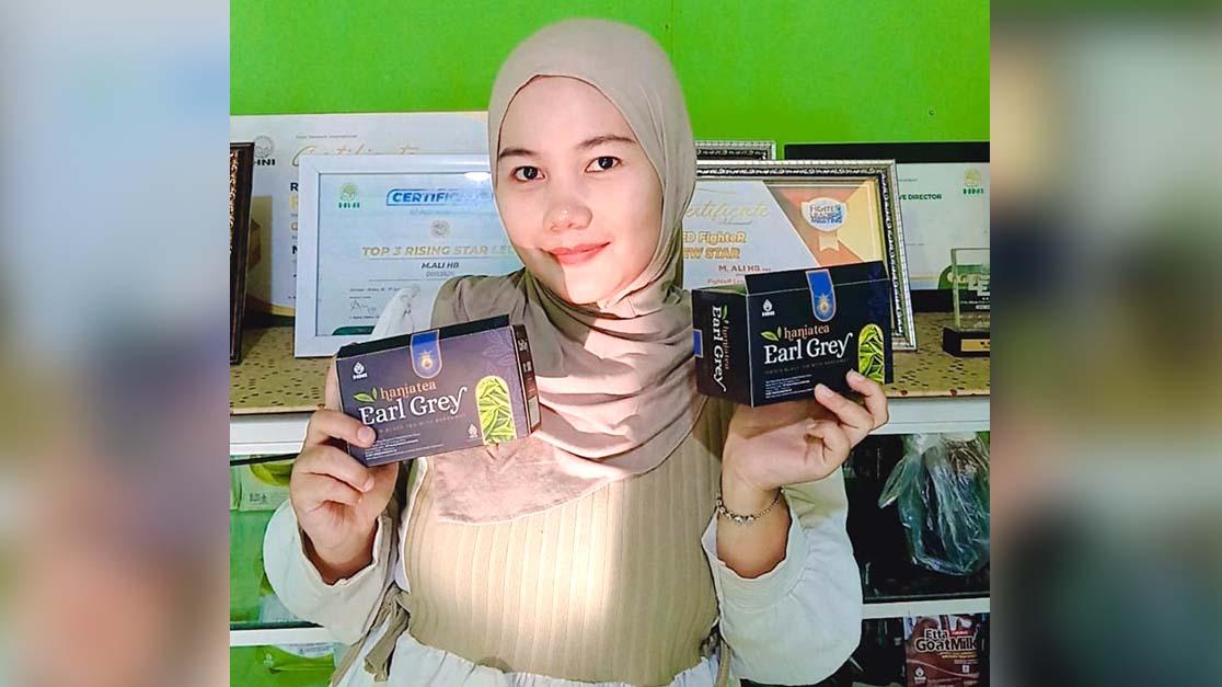 PT. Herbal Penawar Alwahida Indonesia (HPAI)  belum lama ini kembali meluncurkan 3 produk terbaru yakni Earl Grey Bergamot Tea, obat batuk, obat kumur dan ada skincare untuk pria. -foto dokumen pribadi-