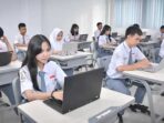 Ilustrasi pelaksanaan tes kemampuan akademik (TKA) jenjang SMA, MA, SMK, dan sederajat tahun 2026 (Kemendikdasmen) Ilustrasi pelaksanaan tes kemampuan akademik (TKA) jenjang SMA, MA, SMK, dan sederajat tahun 2026 (Kemendikdasmen)